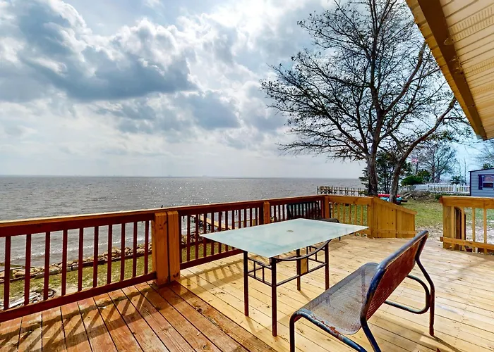 Bayfront Breeze Villa Destin