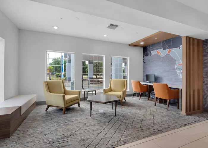 Holiday Inn Express Destin E - Commons Mall Area By Ihg