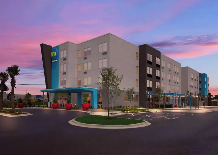 Tru By Hilton Destin Hotel