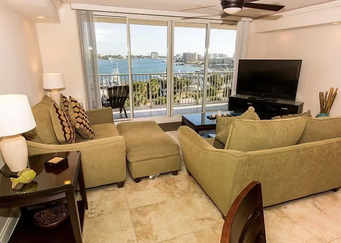 East Pass Towers By Holiday Isle Destin