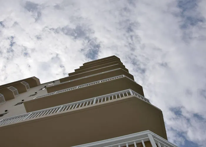 Harbor Landing By Holiday Isle Destin